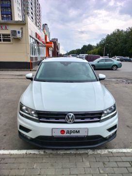 SUV   Volkswagen Tiguan 2020 , 2199000 , 