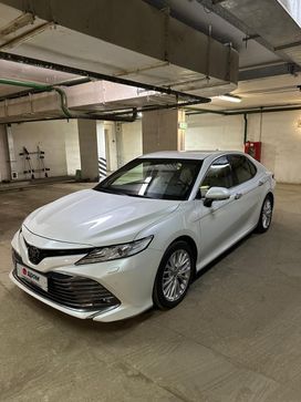  Toyota Camry 2020 , 3200000 , 