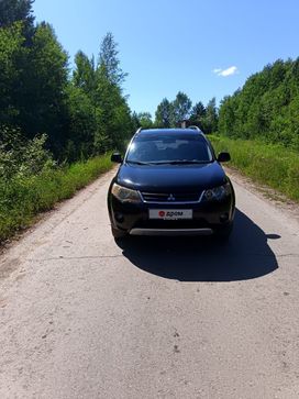 SUV   Mitsubishi Outlander 2008 , 1400000 ,  