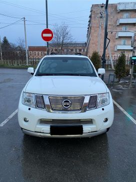 SUV   Nissan Pathfinder 2012 , 1950000 , 