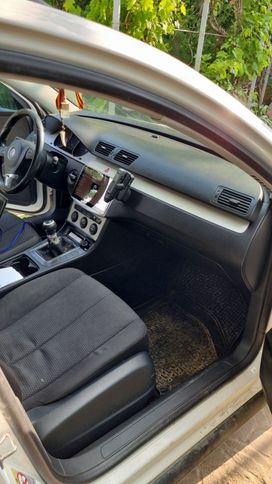  Volkswagen Passat 2006 , 900000 , 