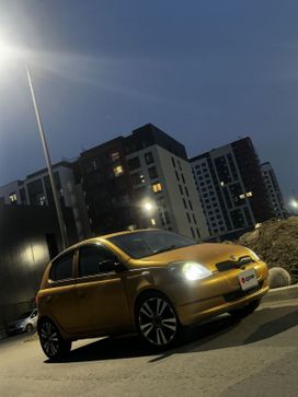  Toyota Vitz 2000 , 444000 , 