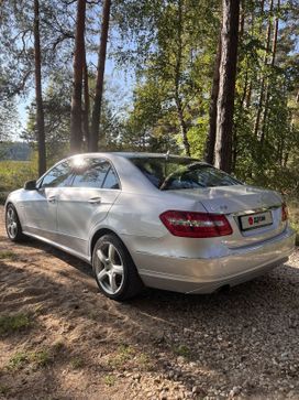  Mercedes-Benz E-Class 2009 , 1700000 , 