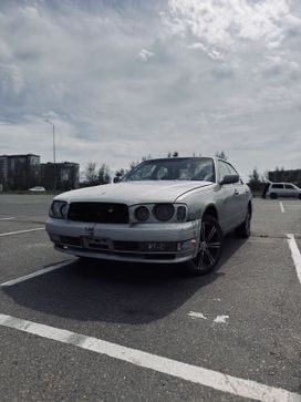  Nissan Gloria 1997 , 300000 , 