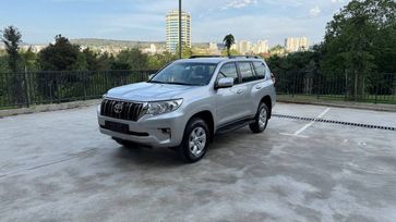 SUV   Toyota Land Cruiser Prado 2022 , 5400000 , --