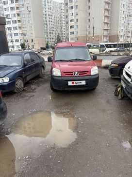  Peugeot Partner 2010 , 370000 , 
