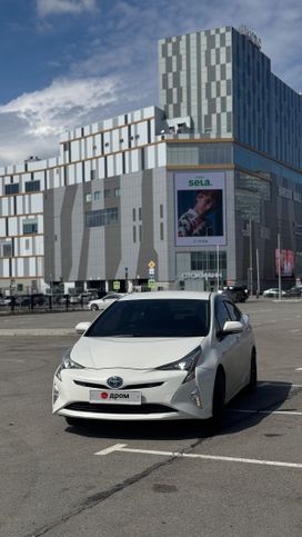 -- Prius, 2018