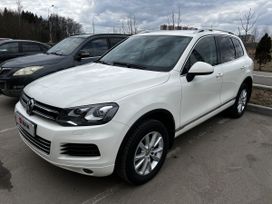 SUV   Volkswagen Touareg 2011 , 2100000 , 