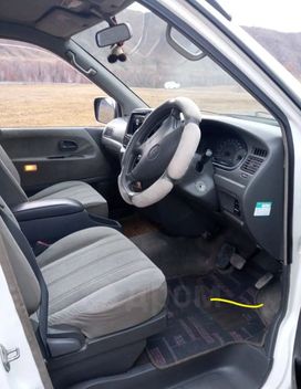    Toyota Town Ace Noah 2000 , 800000 , -