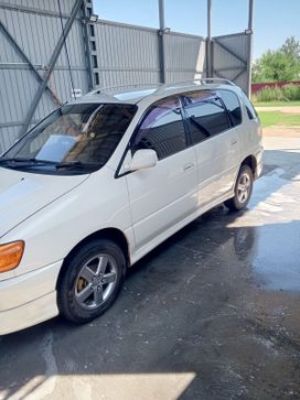    Toyota Ipsum 1999 , 660000 , 