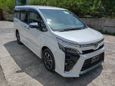    Toyota Voxy 2018 , 2750000 , 