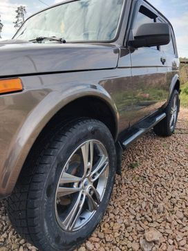  3   4x4 2121  2019 , 860000 , 