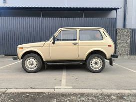  3   4x4 2121  1988 , 277000 , 