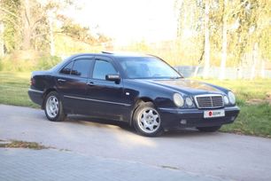  Mercedes-Benz E-Class 1998 , 740000 , 