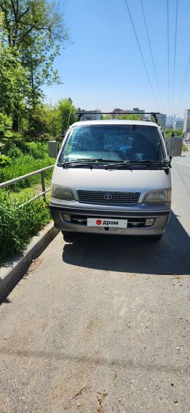    Toyota Hiace 1999 , 650000 , 