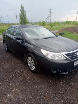  Renault Latitude 2010 , 900000 , 
