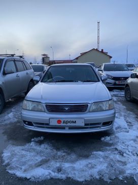  Nissan Bluebird 1998 , 272000 , 
