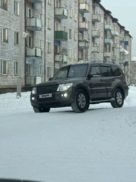  Pajero, 2013