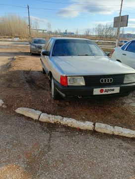  100, 1983