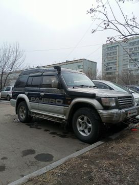 SUV   Mitsubishi Pajero 1994 , 720000 , 
