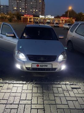    2010 , 350000 , 