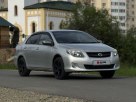  Toyota Corolla Axio 2010 , 675000 , 