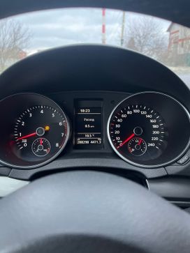  Volkswagen Golf 2012 , 730000 , 