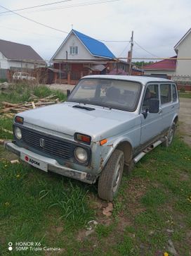 SUV    4x4 2131  2006 , 300000 , 