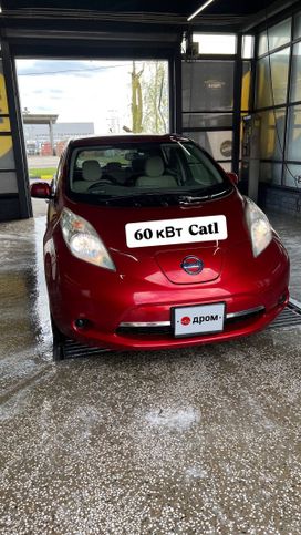  Nissan Leaf 2013 , 1350000 , 