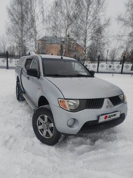  Mitsubishi L200 2007 , 1050000 , 