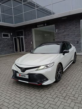  Toyota Camry 2020 , 3050000 , -