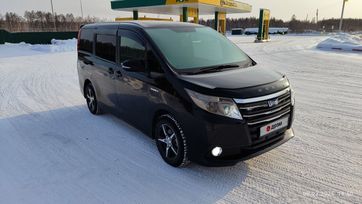    Toyota Noah 2014 , 1400000 , 