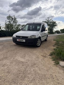    Opel Combo 2005 , 570000 , 