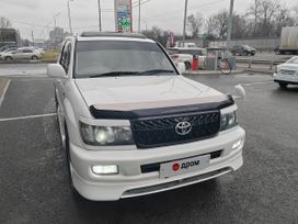 SUV   Toyota Land Cruiser 2002 , 2200000 , 