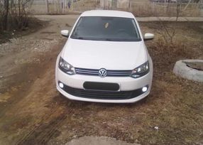  Volkswagen Polo 2015 , 650000 , 