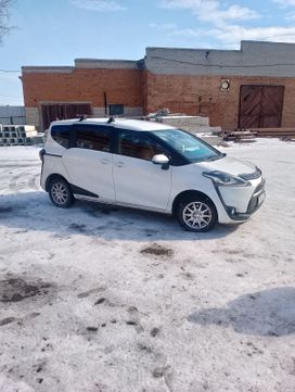    Toyota Sienta 2015 , 1350000 , 