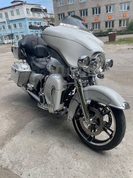   Harley-Davidson Electra Glide Ultra Classic FLHTCU 2012 , 1499999 , 