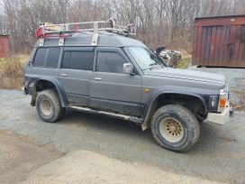 SUV   Nissan Safari 1990 , 1700000 ,  