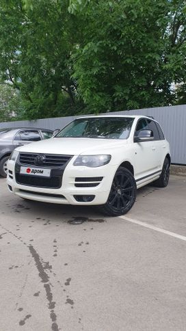 SUV   Volkswagen Touareg 2010 , 1650000 , 