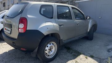 SUV   Renault Duster 2013 , 560000 , 