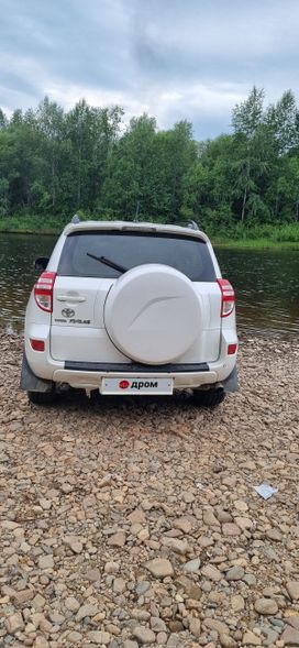 SUV   Toyota RAV4 2011 , 1500000 , 