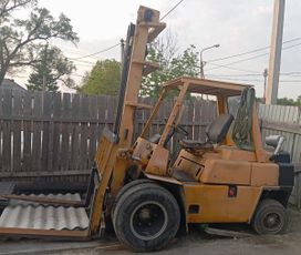   Komatsu FD40T-7 1991 , 900000 , 
