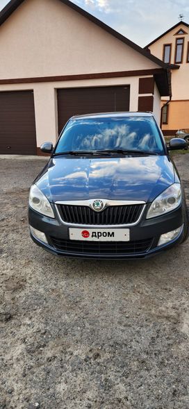  Skoda Fabia 2011 , 800000 , 