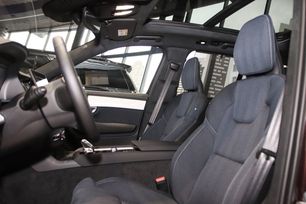 SUV   Volvo XC90 2025 , 12250250 , 