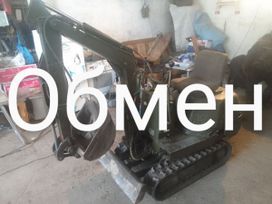- Komatsu PC02 1992 , 1000000 , 