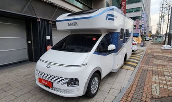   Hyundai County 2022 , 8600000 , 