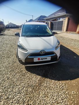    Toyota Sienta 2015 , 1330000 , 