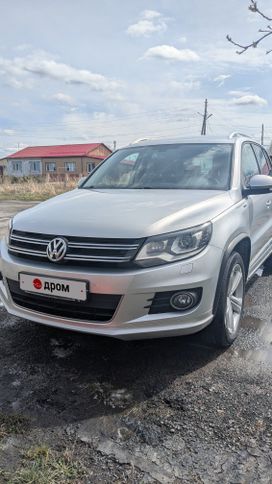 SUV   Volkswagen Tiguan 2016 , 1999999 , 