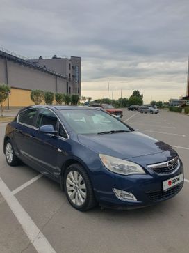 Opel Astra 2011 , 750000 , 