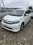    Toyota Isis 2018 , 1740000 , 